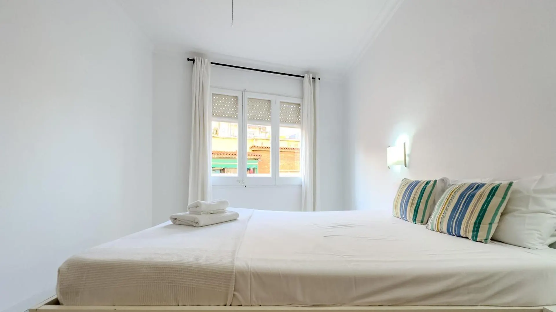 Bed&Bcn Mas Apartments L'Hospitalet de Llobregat 0*,  Spain